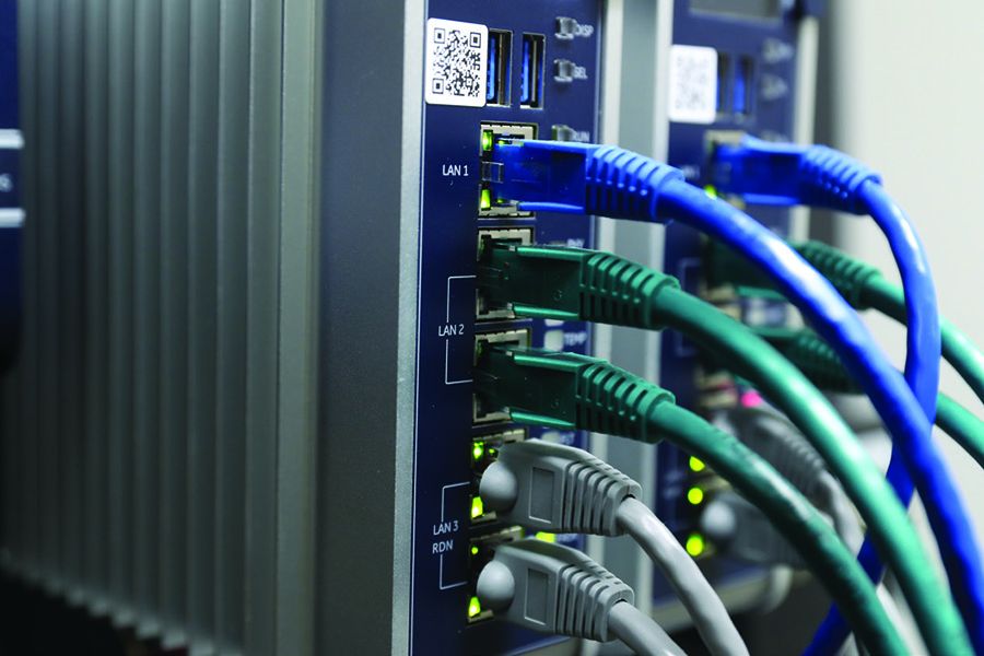 Преимущества Edge-контроллеров в промышленной автоматизации